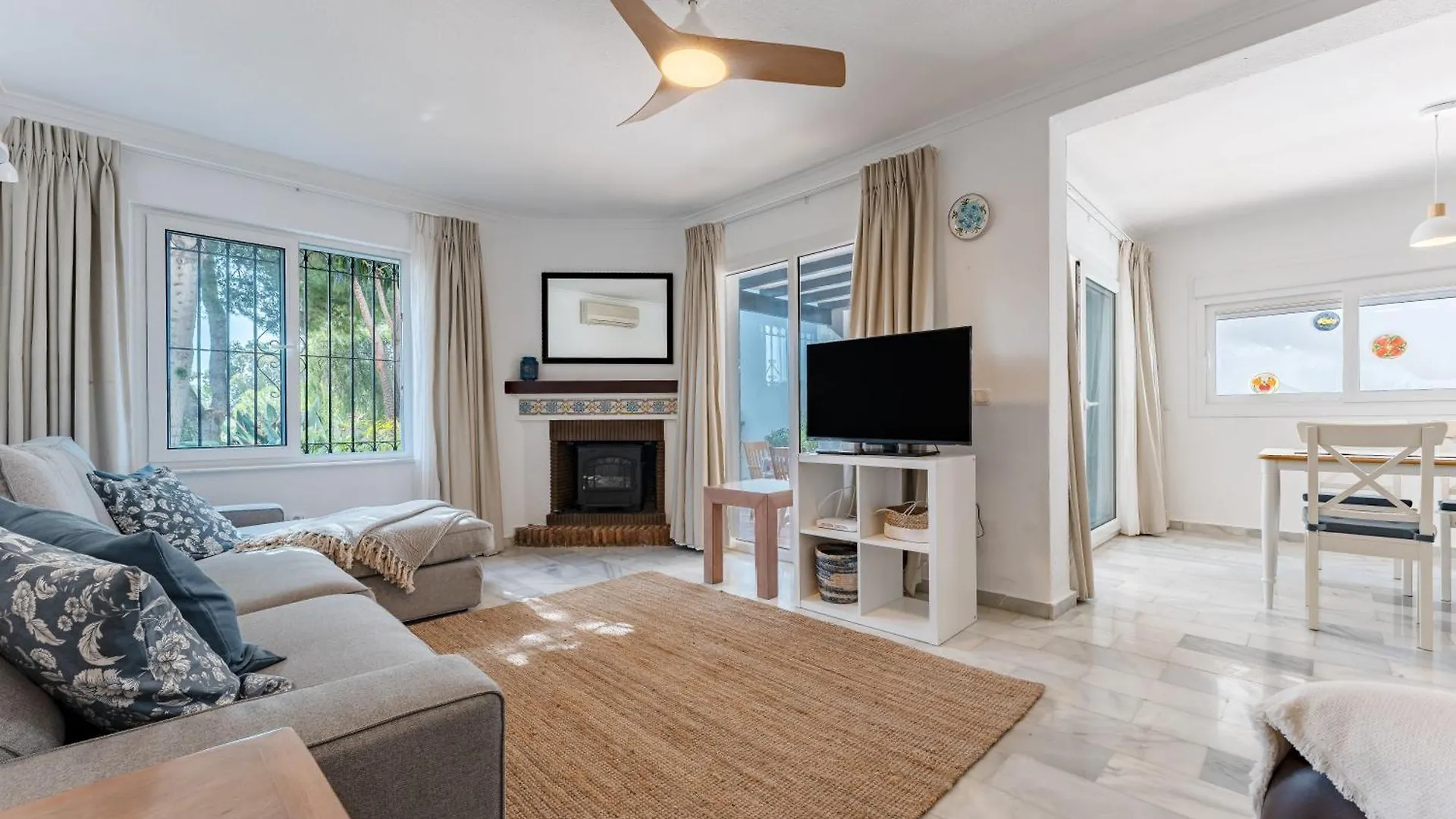 Holiday home Casa Con Jardin Privado Villa Mijas Spain